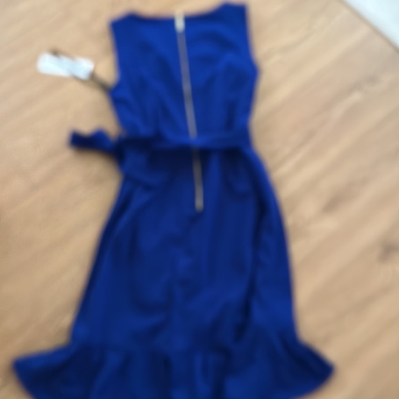 Size 10 Blue Calvin Klein dress NWT - Picture 3 of 3
